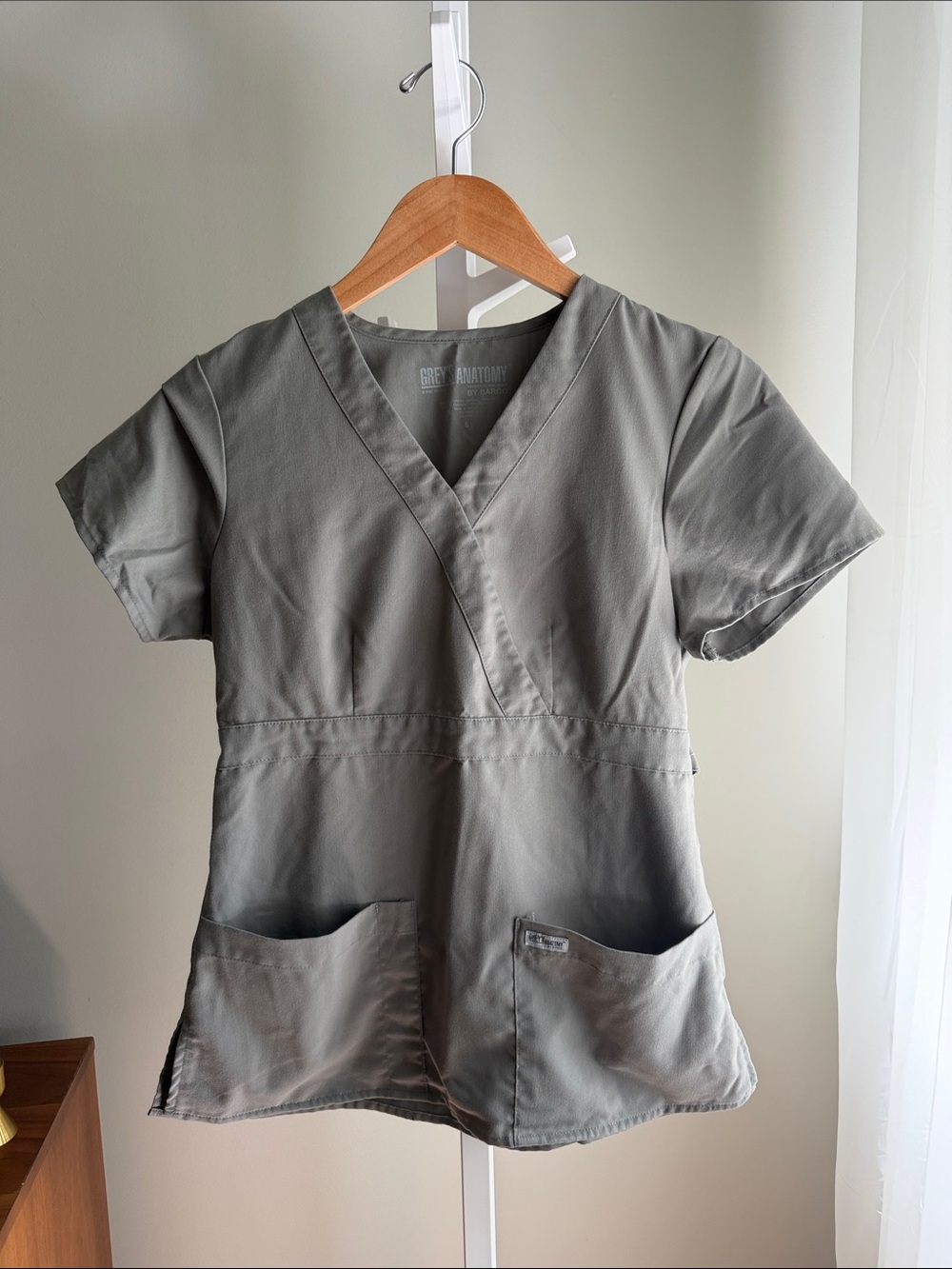 Grey's Anatomy Women's Mock Wrap Scrub Top - Small